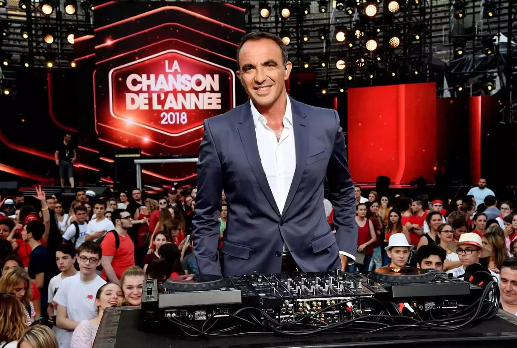 14 titres chanson de l'année Tf1 