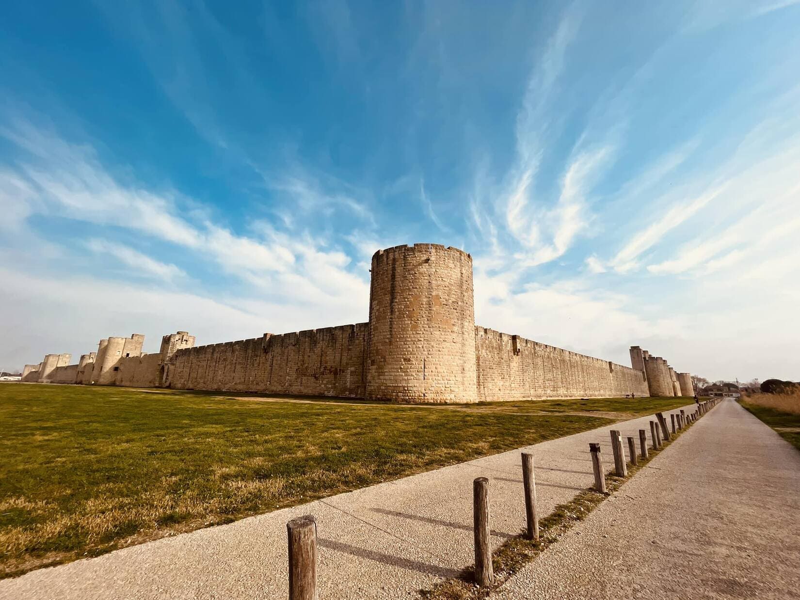 Illumination des remparts d'Aigues-Mortes