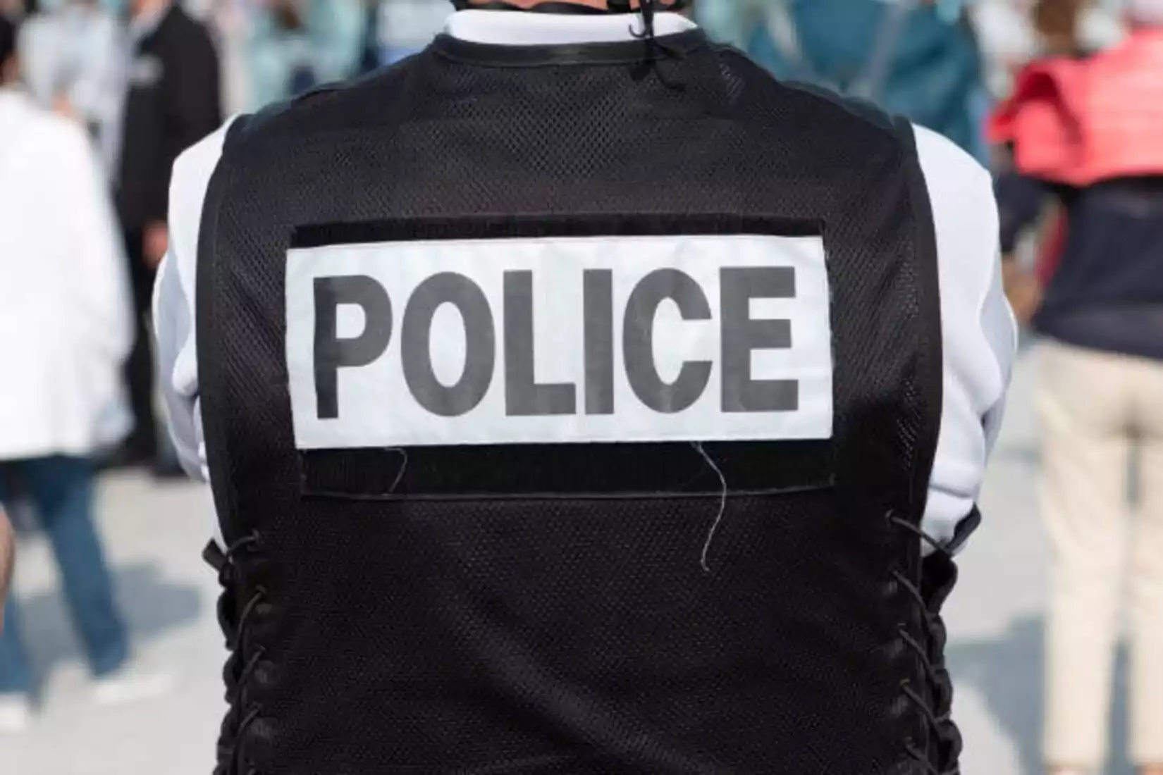 trois mineurs agressent autre mineur Pont-du-gard 