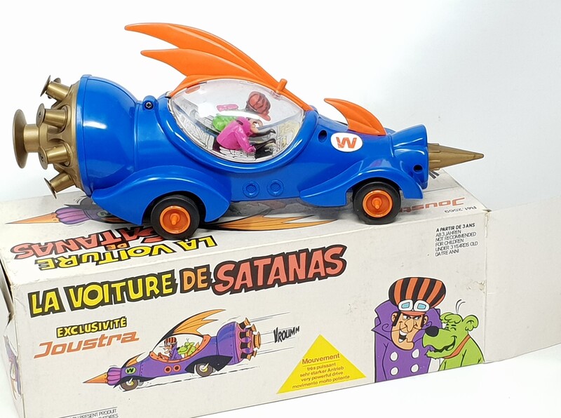 5_-_voiture_Satanas.jpg