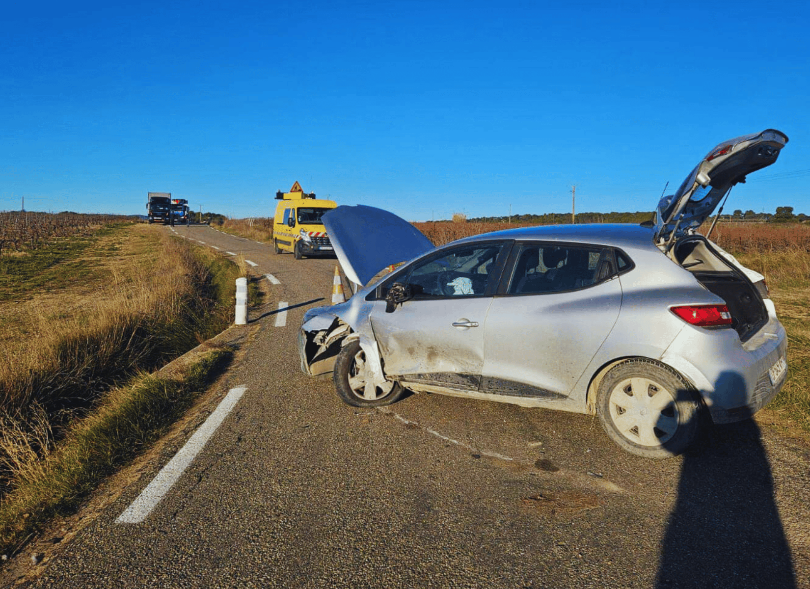 Conducteur Hôpital Accident CHU Nîmes Souvignargues Gard