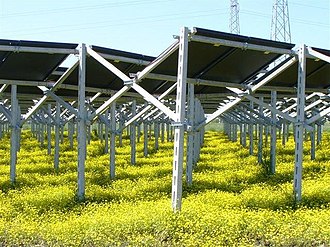 Agrivoltaico_pergola_agricola_ombreggiante_fotovoltaica_Laterza_Italia.jpg