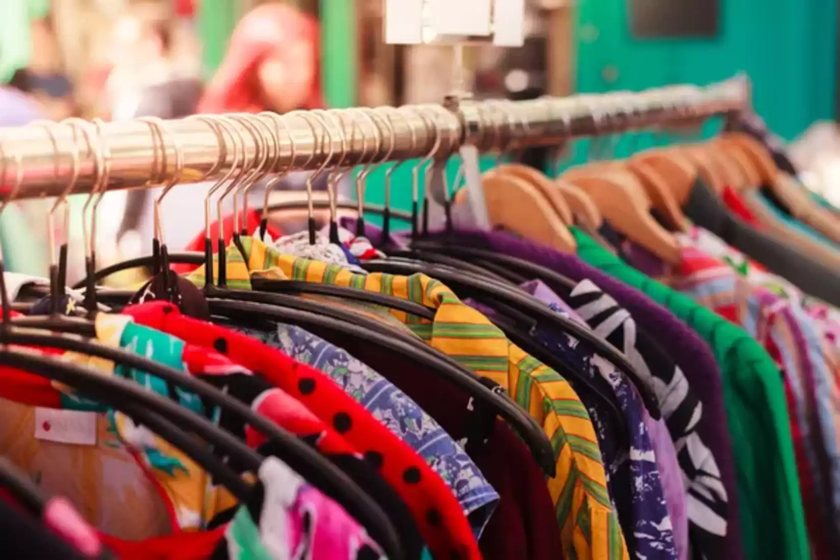 Vid'boutik Alès Déstockage braderie commerce