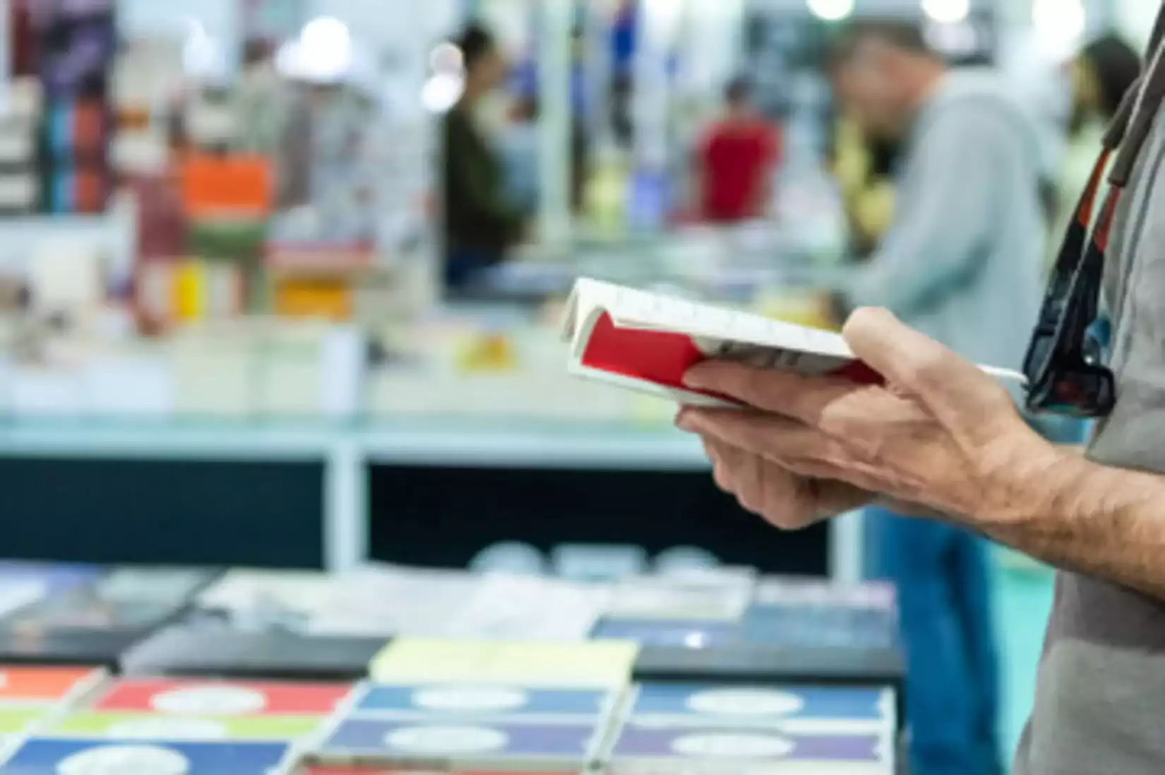 Alès deuxième édition festival  passeurs livres gard