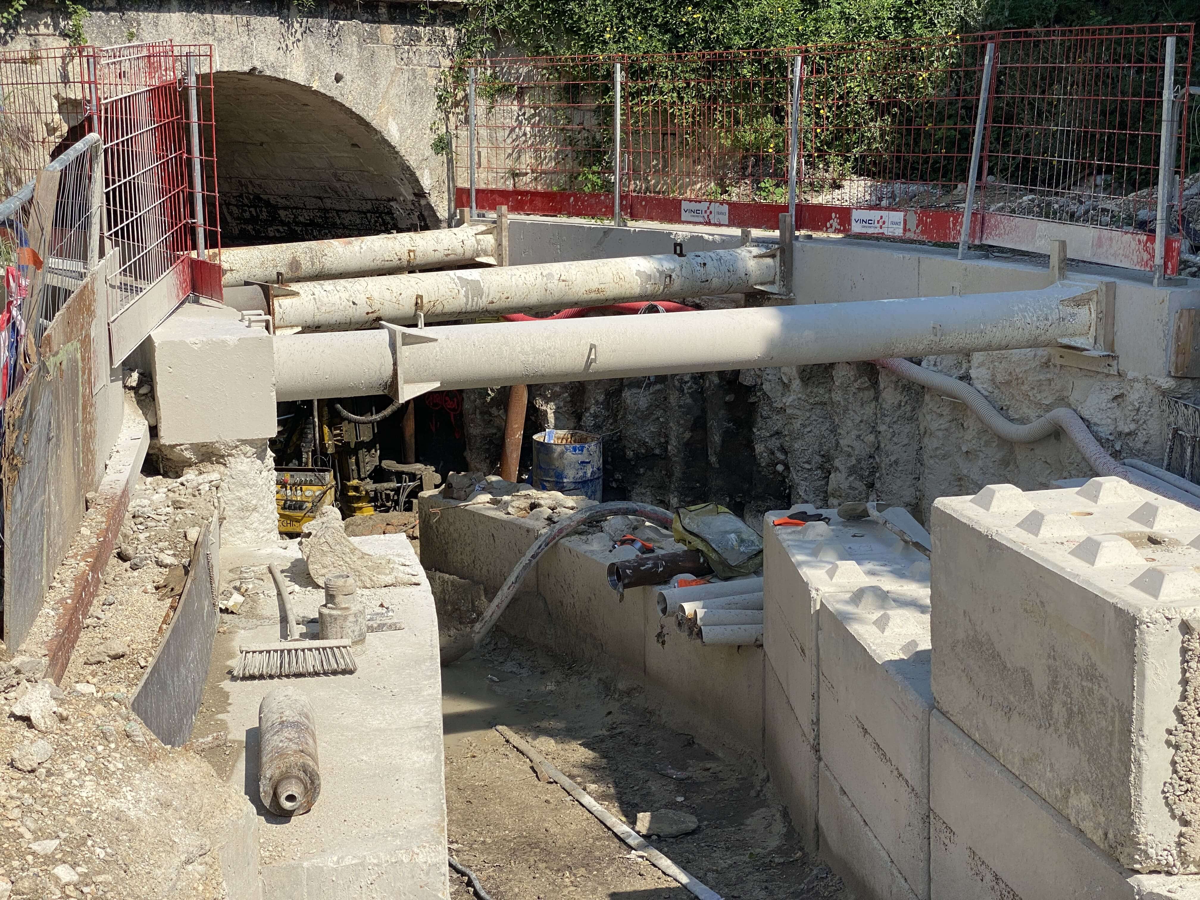 Chantier_tunnelier_SNCF_cadereau_Uzès_-_Crédit_Nîmes_Métropole_3_1.jpg