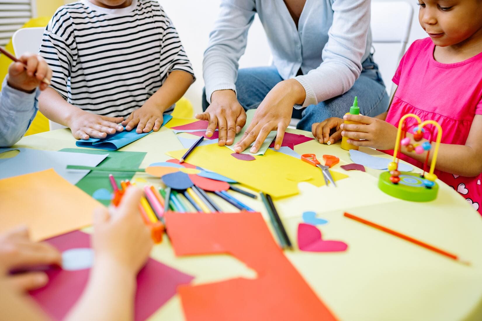 Création crèche social quartier prioritaire petite enfance