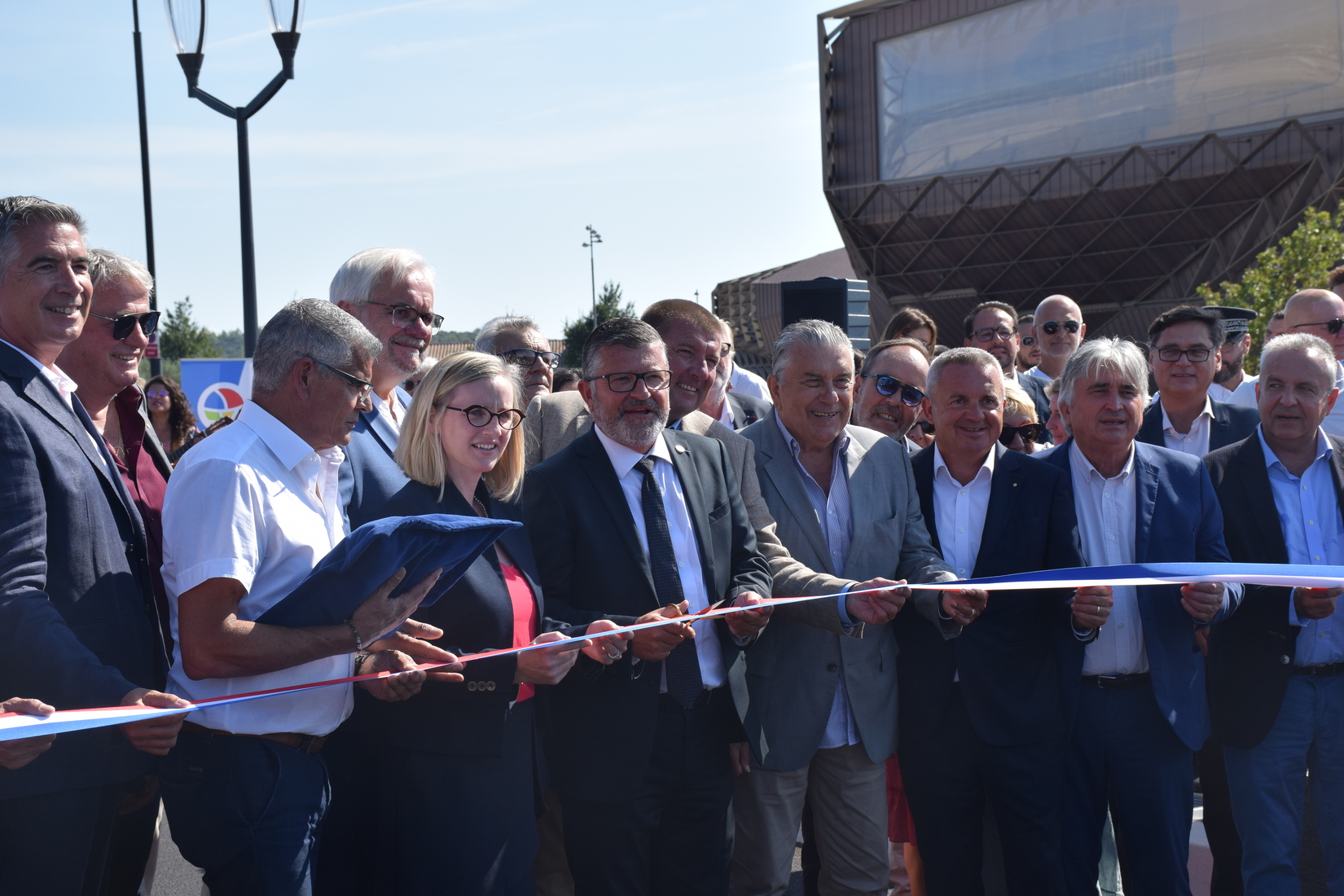 inauguration_ligneT2_trambus_nimes