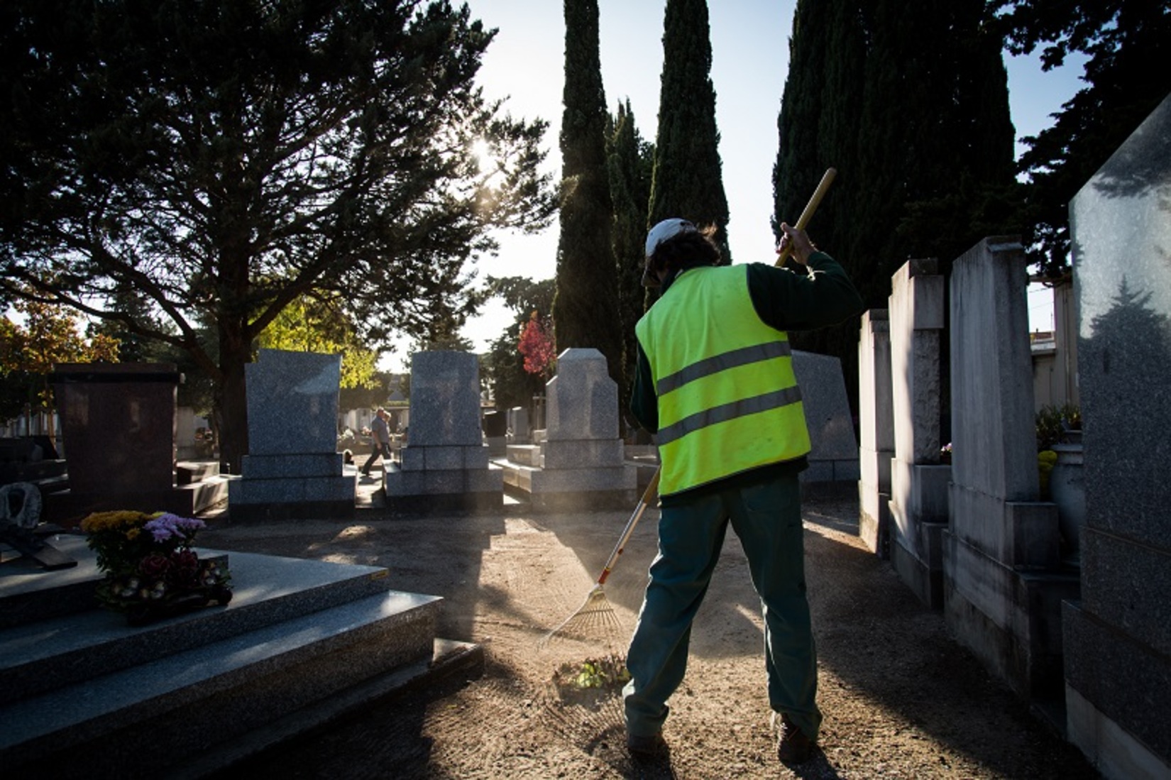 cimetieres_nimes_toussaint_qualite_tombes_reveildumidi_zerophyto