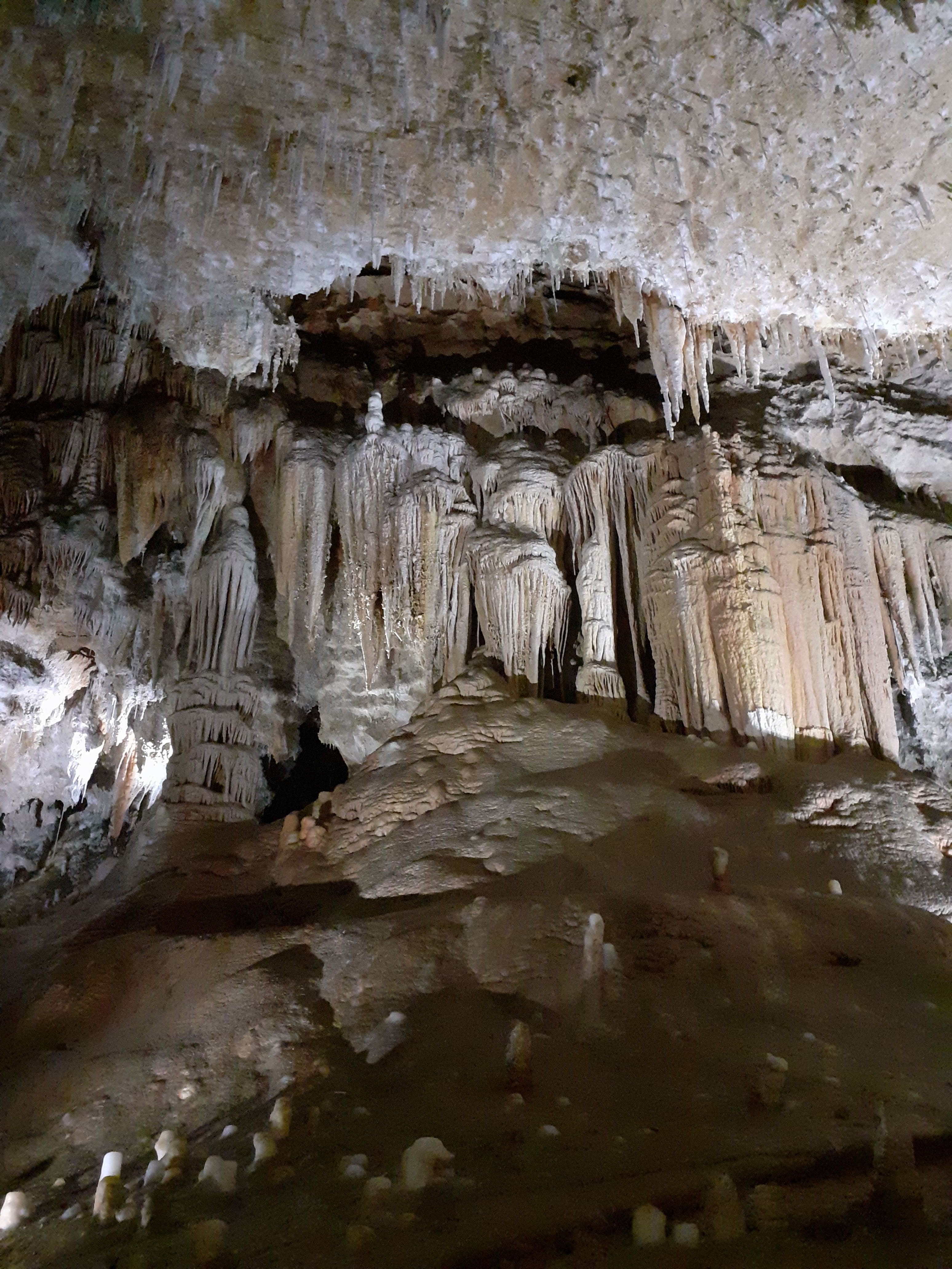 Grotte__Arthur_Lansonneur_1.jpg