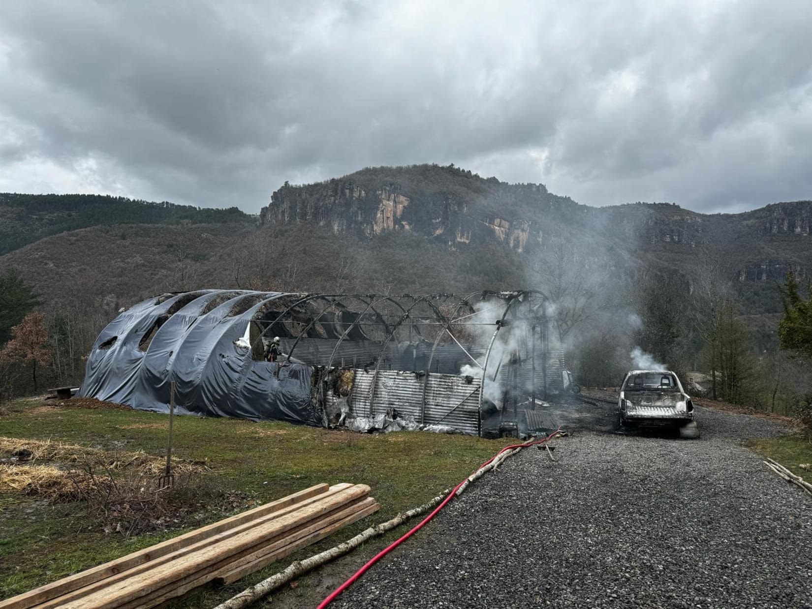 Gard Pompier Incendie Feu Mort