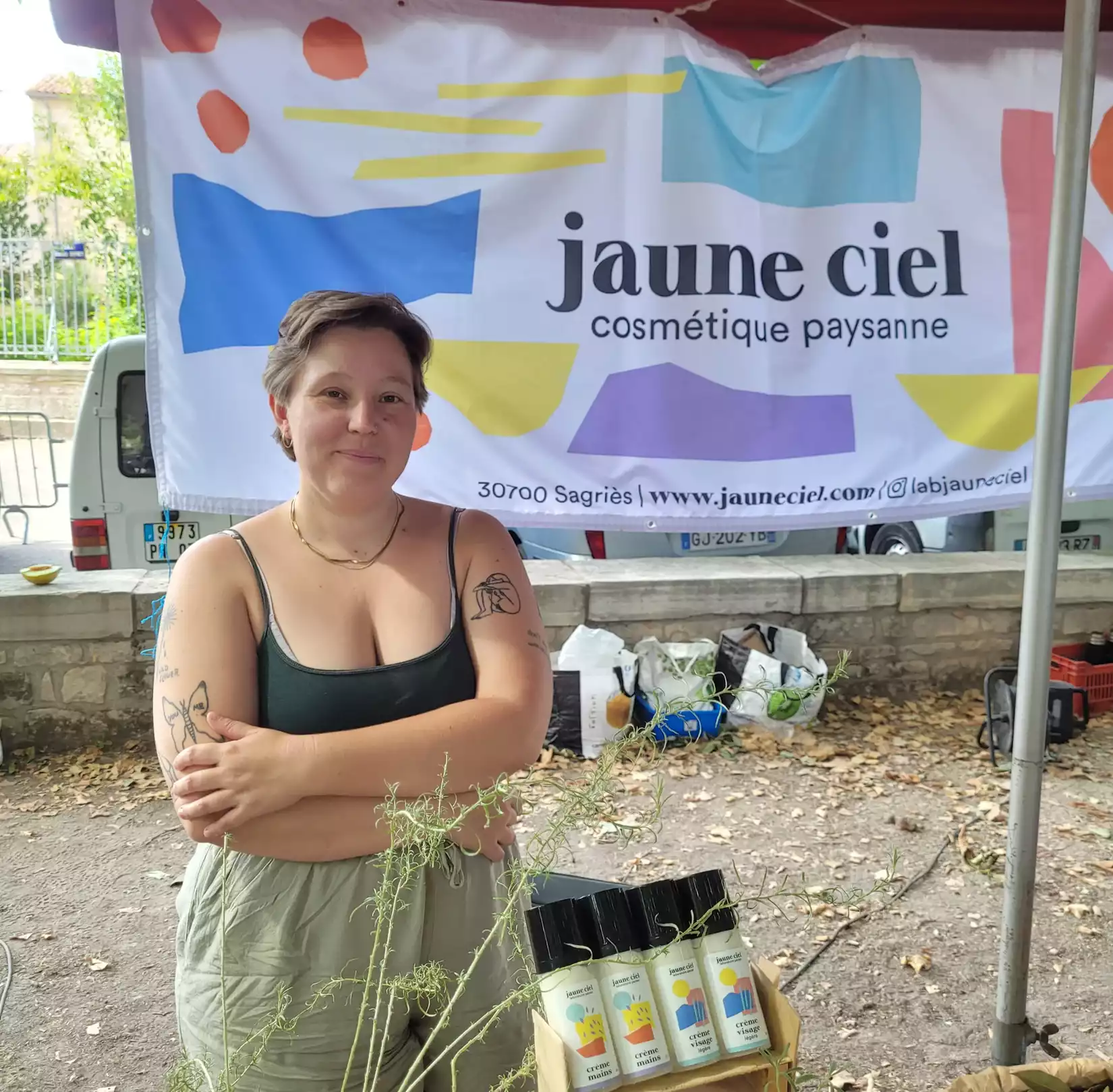 Jaune ciel laboratoire paysan Sagries Pays d'Uzès Agriculture Fleurs Plantes Vente