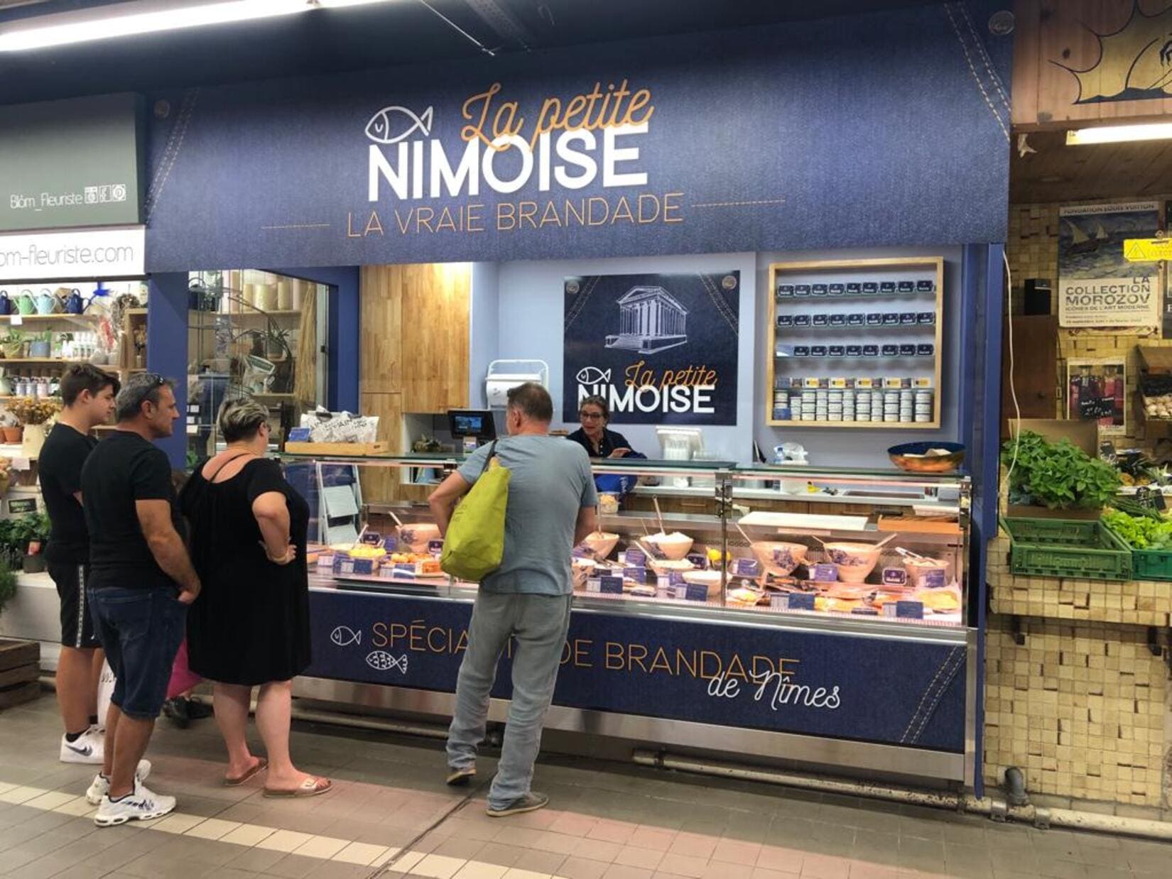 nouvel étal, Halles de Nîmes, la petite nîmoise, banc, brandade