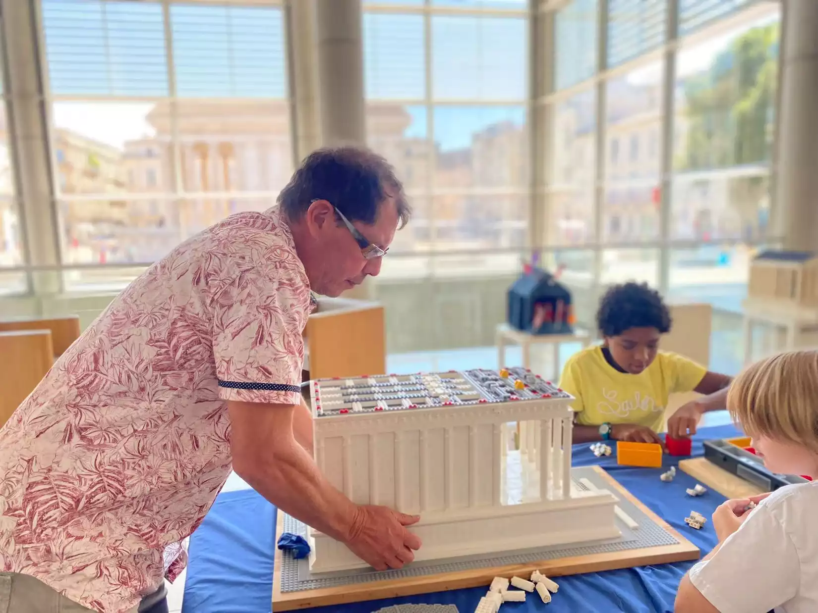 Maison Carrée Lego Nîmes Jérôme Fesquet