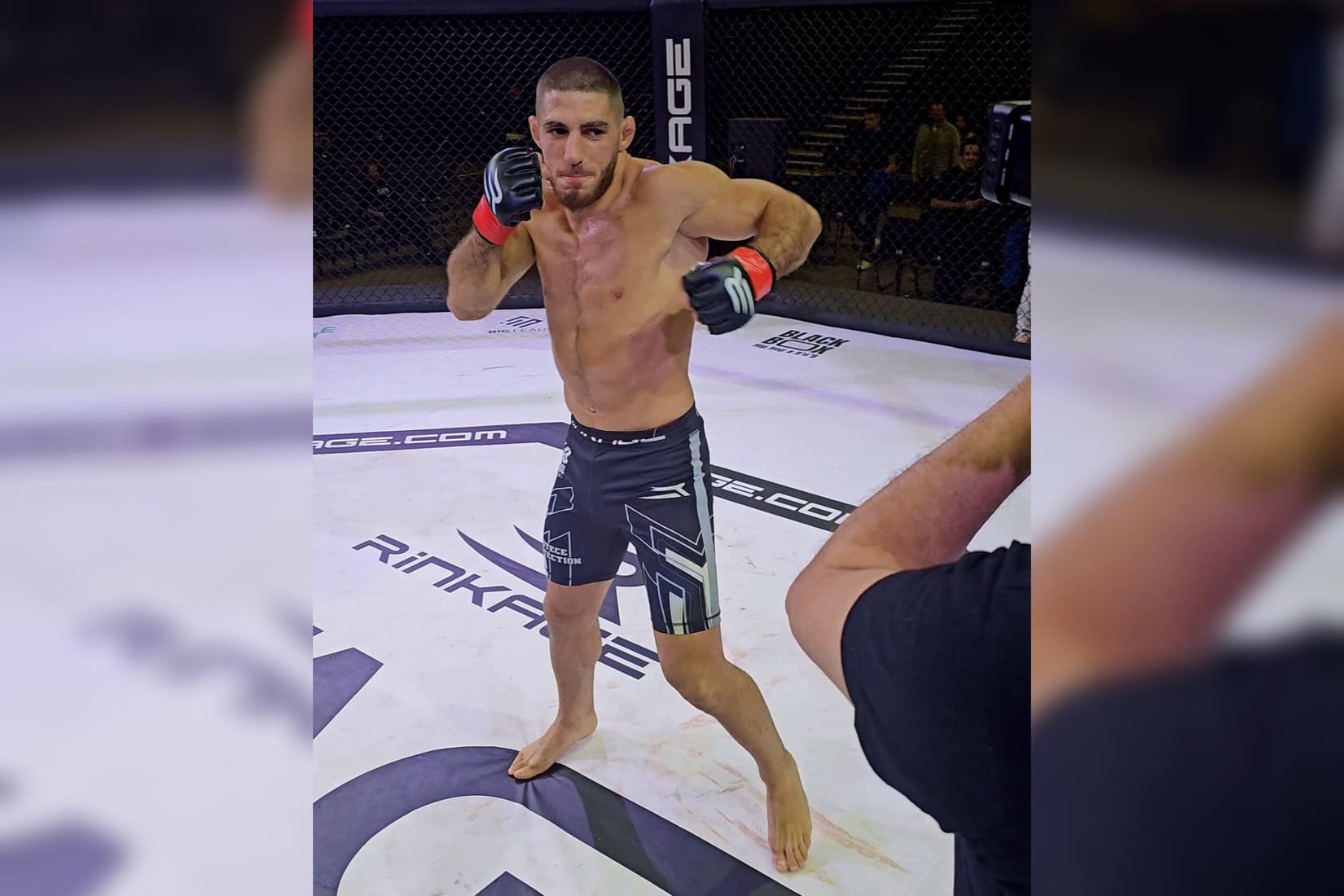 MMA Samy Si Ahmed Cédric Doumbé combat sport art martial pesée médiatique Jungle Strike Championship