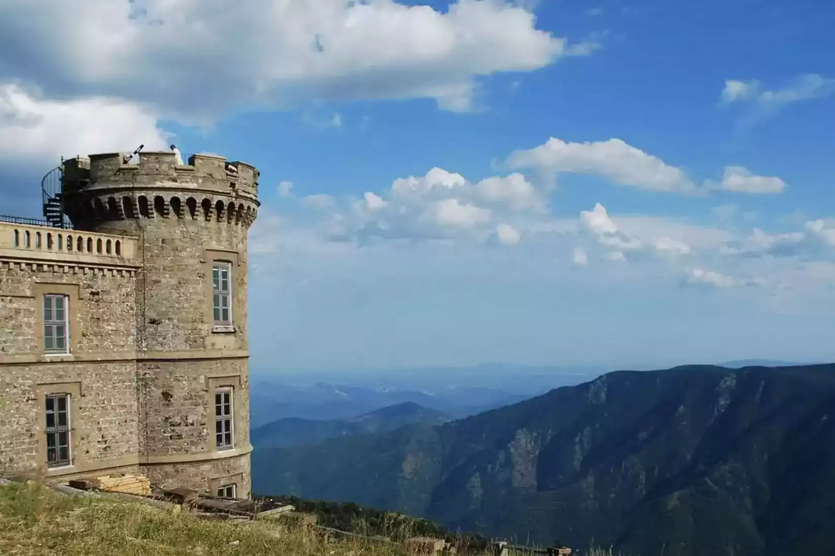 Mont Aigoual température station météo observatoire canicule été chaleur