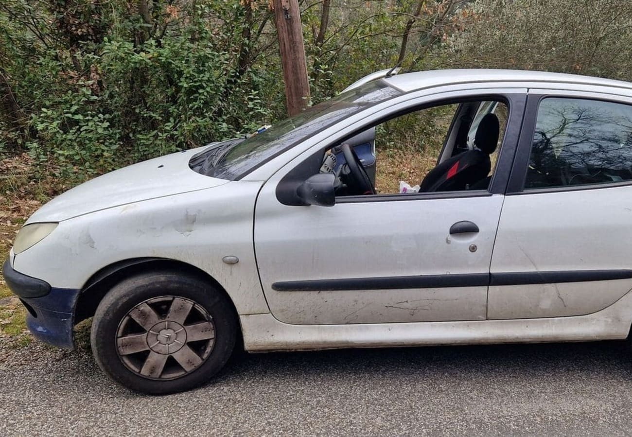 Peugeot 206 chauffard Gard appel à témoin