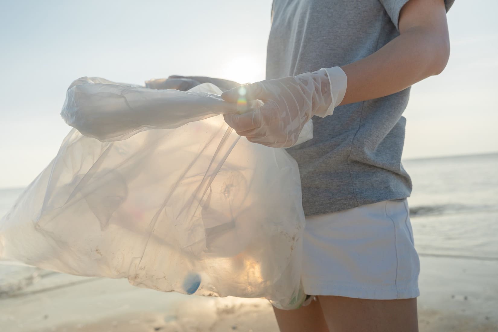 Semaine Européenne de la réduction des déchets Gard Plage Poubelle