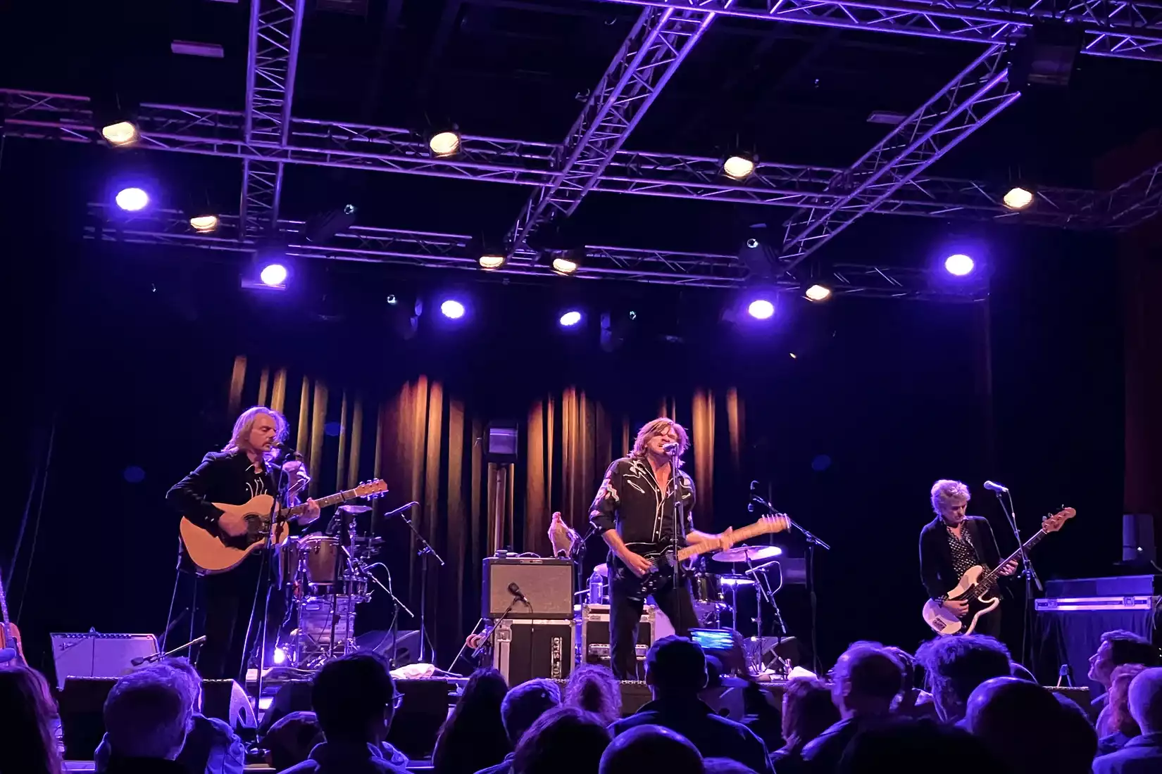 concert Paloma groupe de rock australien Johnny Casino Tex Perkins And The Fat Rubber Bands 