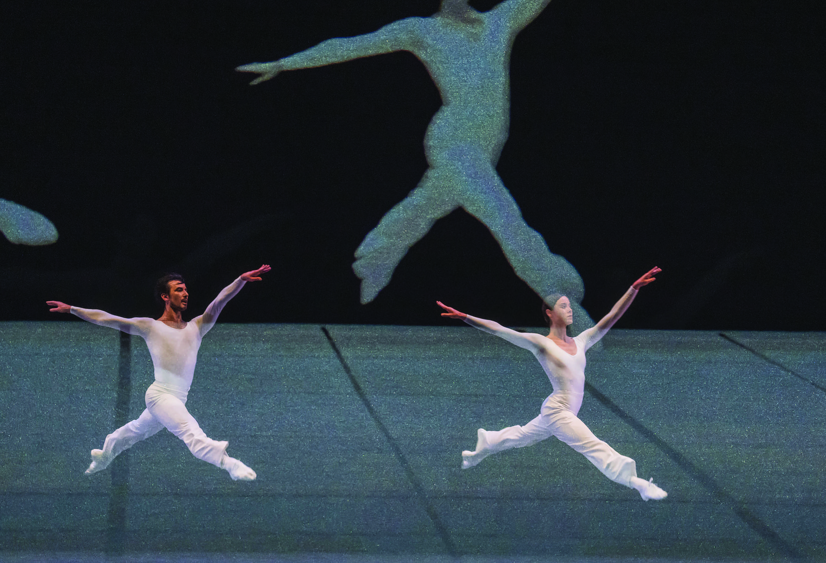 Théâtre de Nîmes Ballet de l'Opéra de Lyon de Lucinda Childs