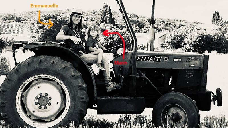 Tracteur-Marin-et-Manue-recolte-paille.jpeg