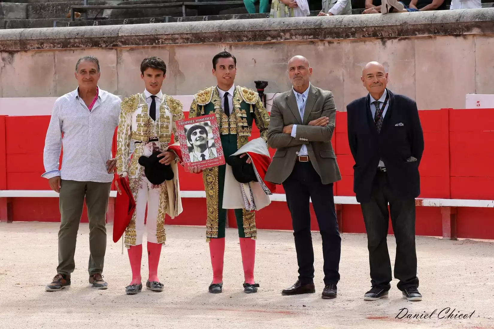 Trophée Nimeno II à Valentin novillade sans picador Pages Mailhan