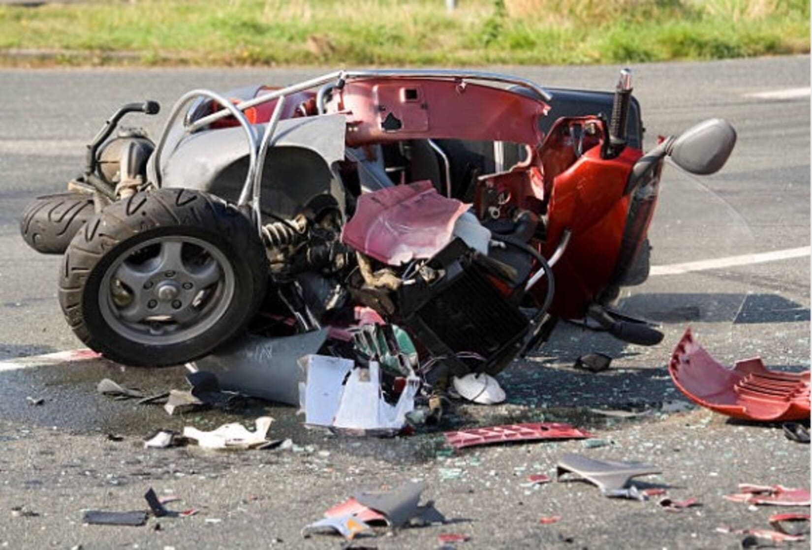 accident scooter Bouillargues prend la fuite