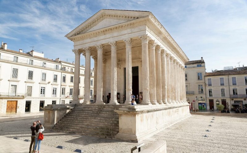 maisoncarree_reouverture_giesbert_unesco_visitesgratuites_