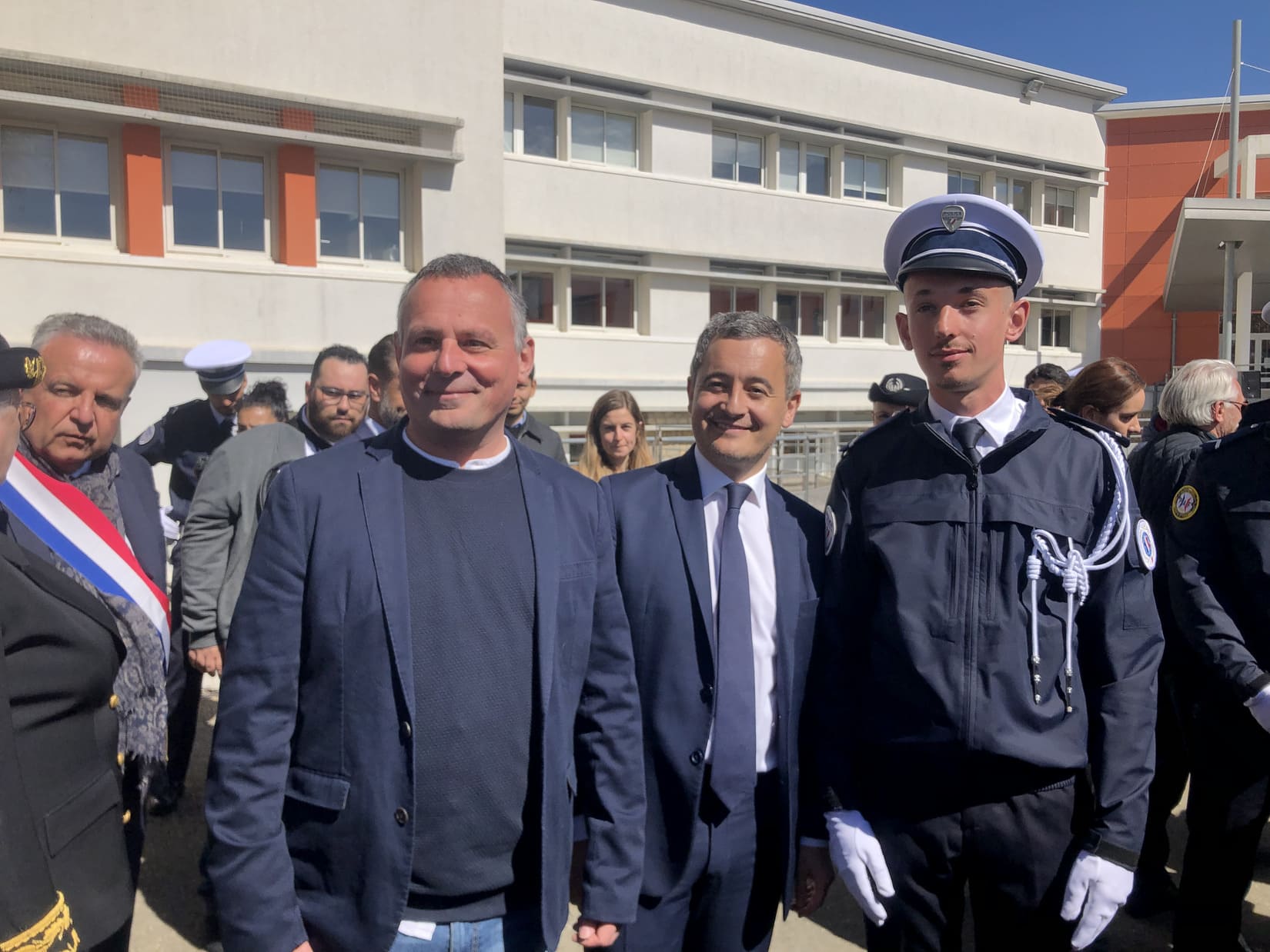 darmanin ministre interieur nimes manifestant moto le reveil du midi