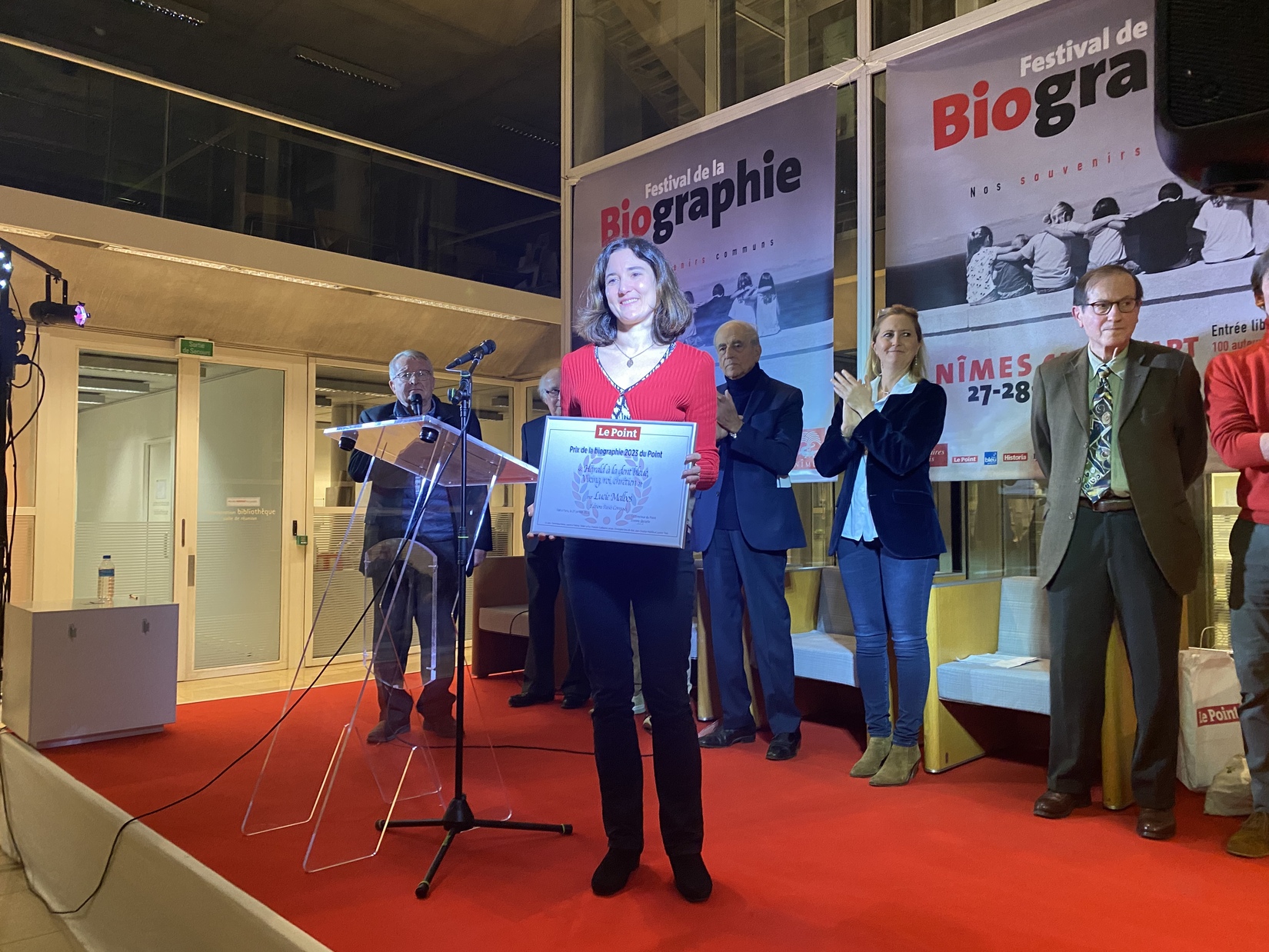 luciemalbos_prixdelabiographie_biographie_festivaldelabiographie_litterature_festival_villedenimes_associationdeslibrairesnimois_mpo_ecrivains_auteur_21emeedition_culture_nimes_ouvrages_livres_giesbert_mondeviking_roiharald_roidanois_histoire_reveildumidi