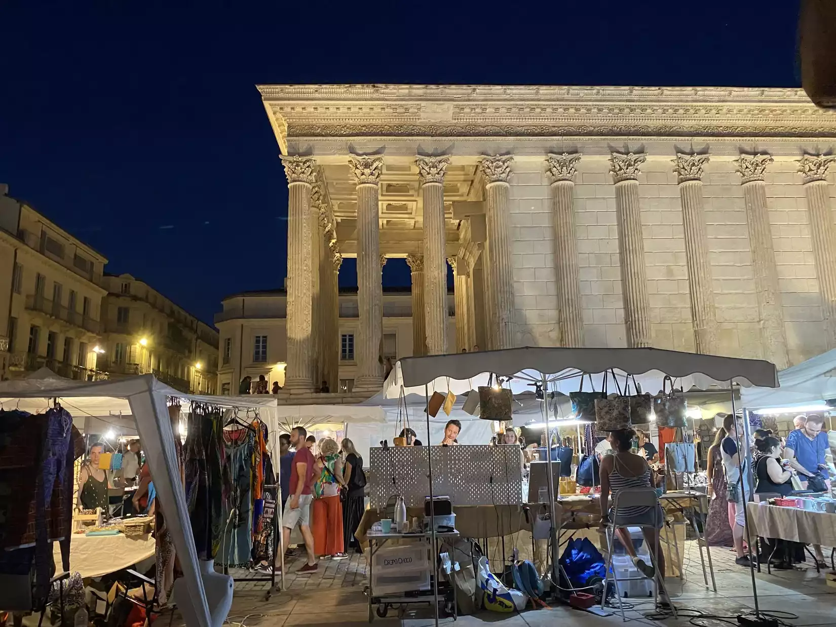 programme 20 juillet jeudis de Nîmes soirée maison carrée