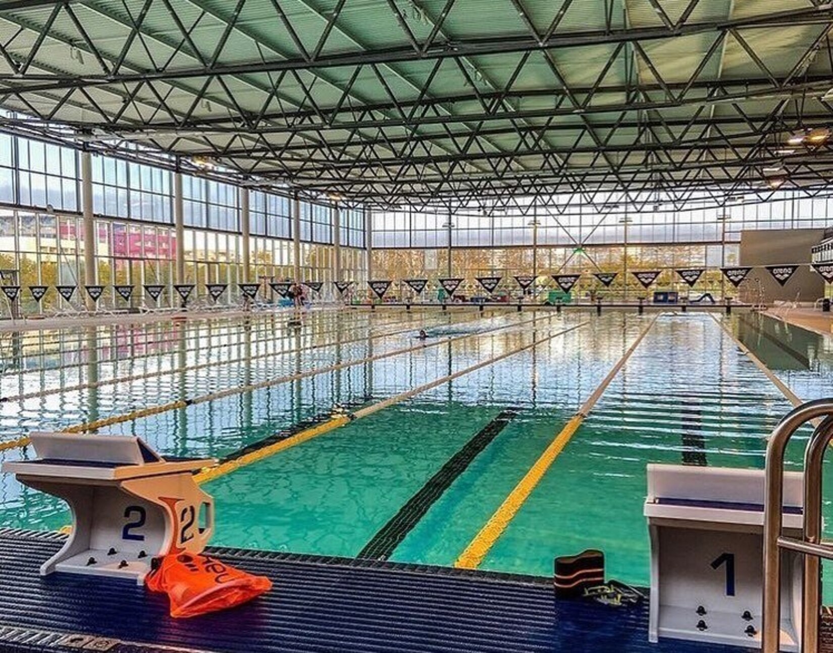 nemausa_fermeture_centreauquatique_piscines_nimes_reveildumidi