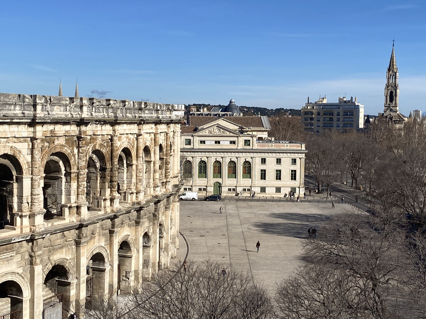 nimes_monuments_romains_fondation_bastide_medical_lereveildumidi