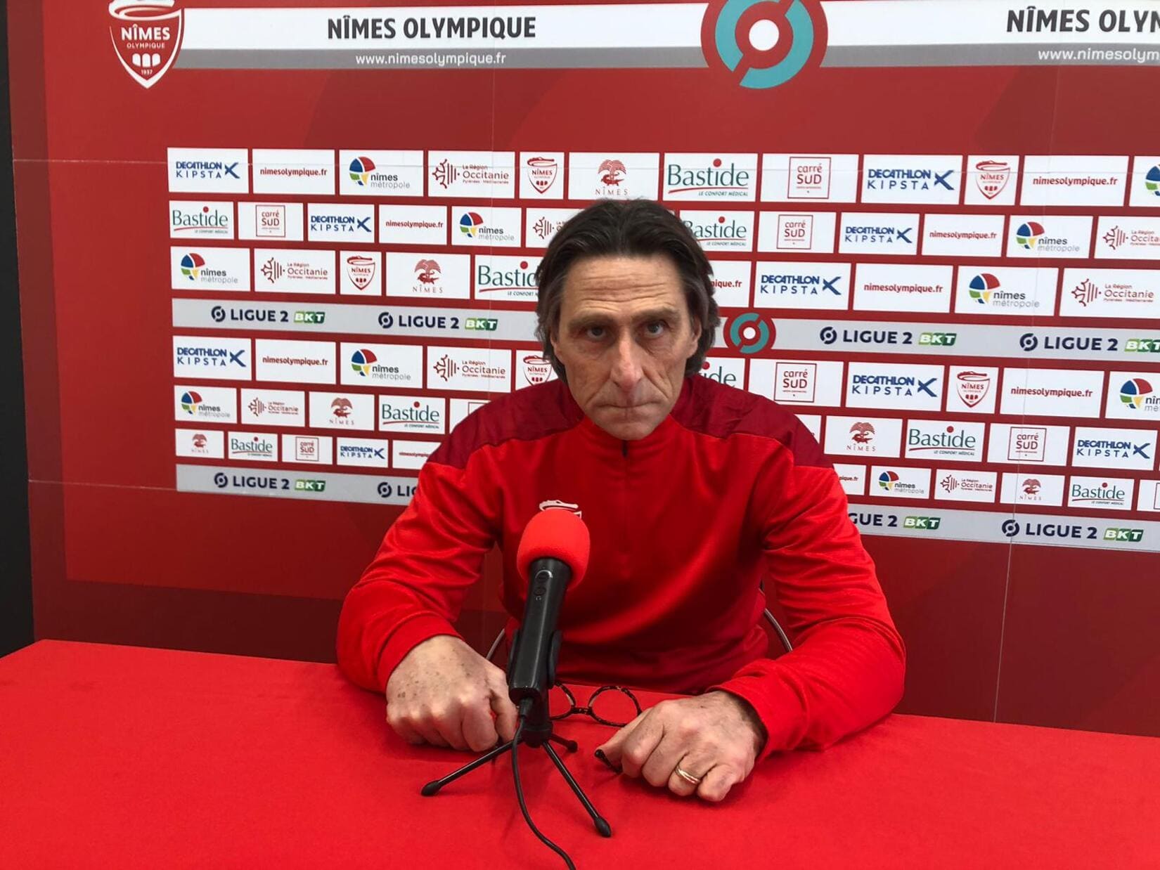 nimes_olympique_frederic_bompard_entraineur_football_match_bastia_conférence_de_presse_lereveildumidi_ligue2