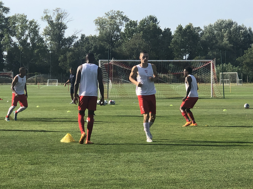 Le joueur à l'entraînement ouvert au public ce jeudi soir. Crédit photo GG