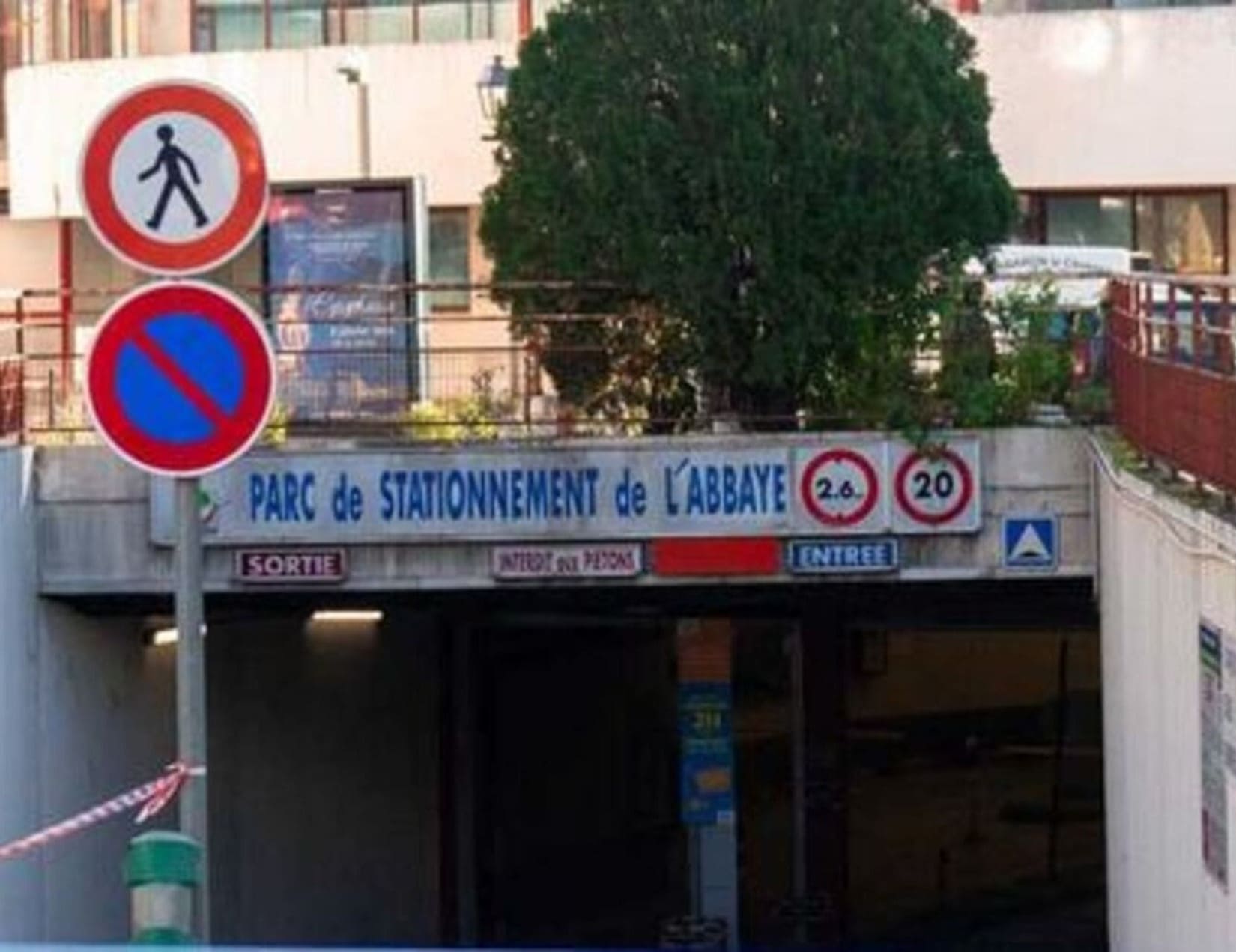 parking_souterrain_alès_reouvre_partiellement_le_reveil_du_midi