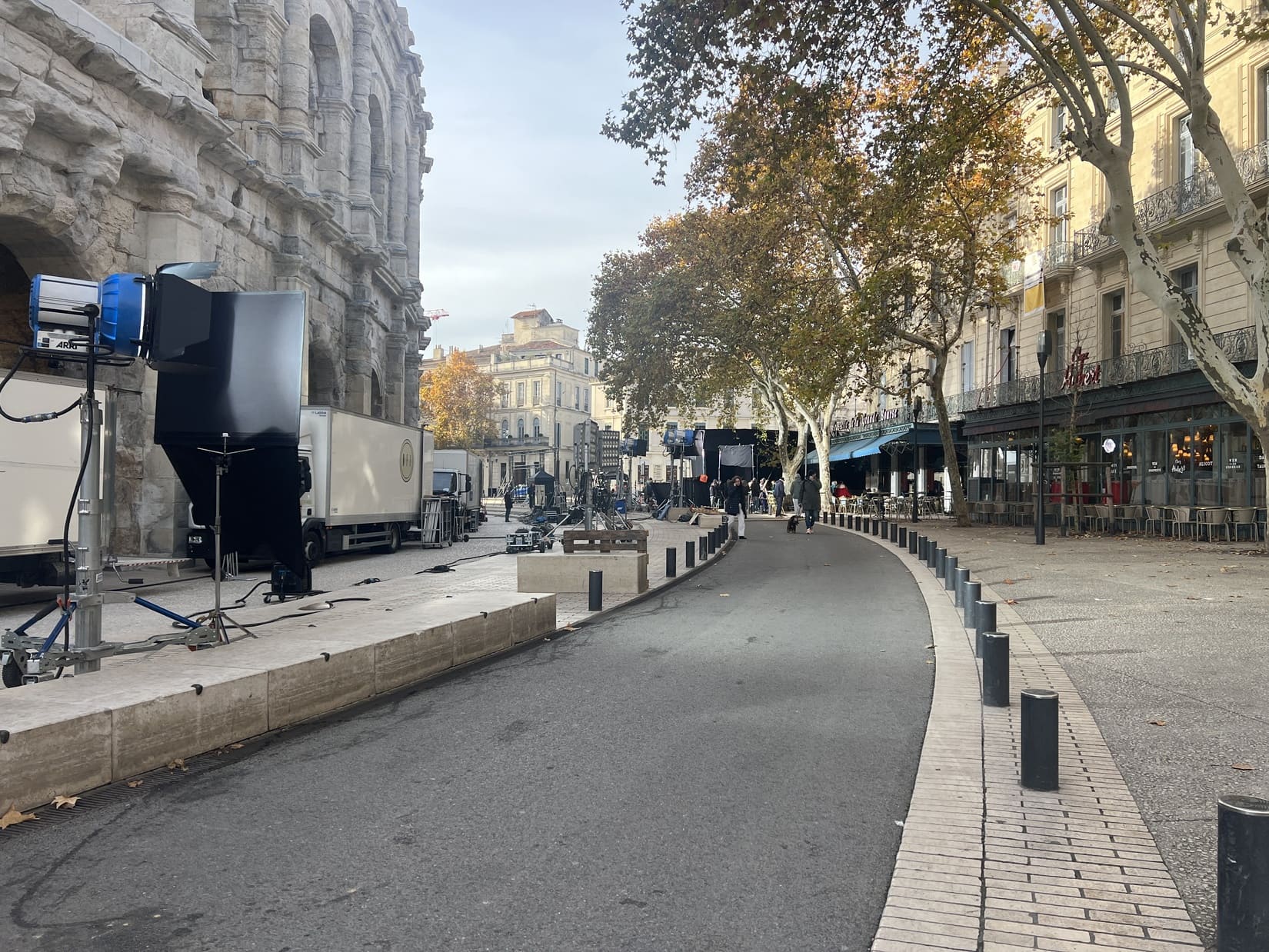 Perrier choisi les Arènes de Nîmes pour le tournage de sa nouvelle publicité Gard Publicité Camera Cinéma Télévision