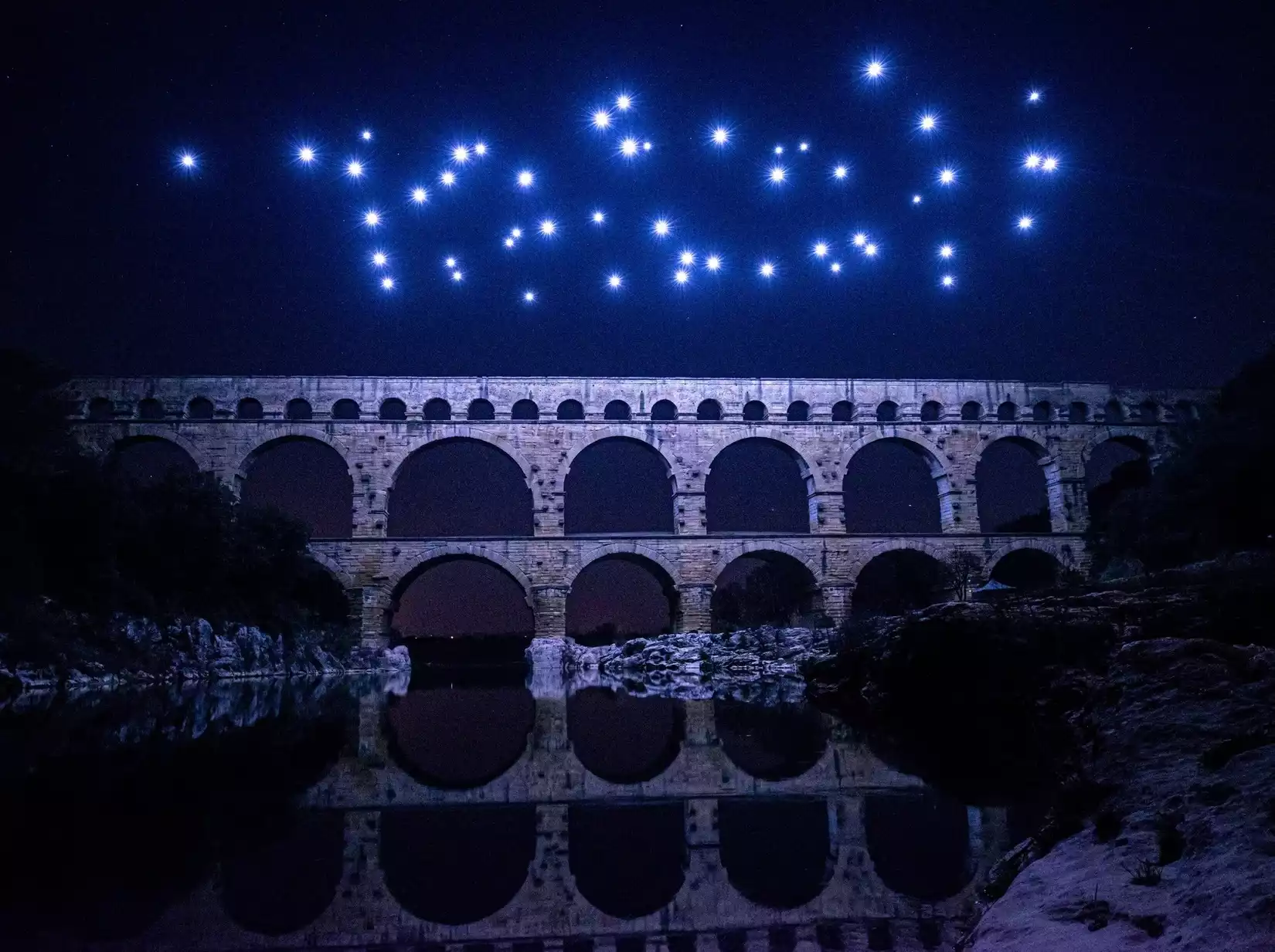 pont du gard spectacle drones