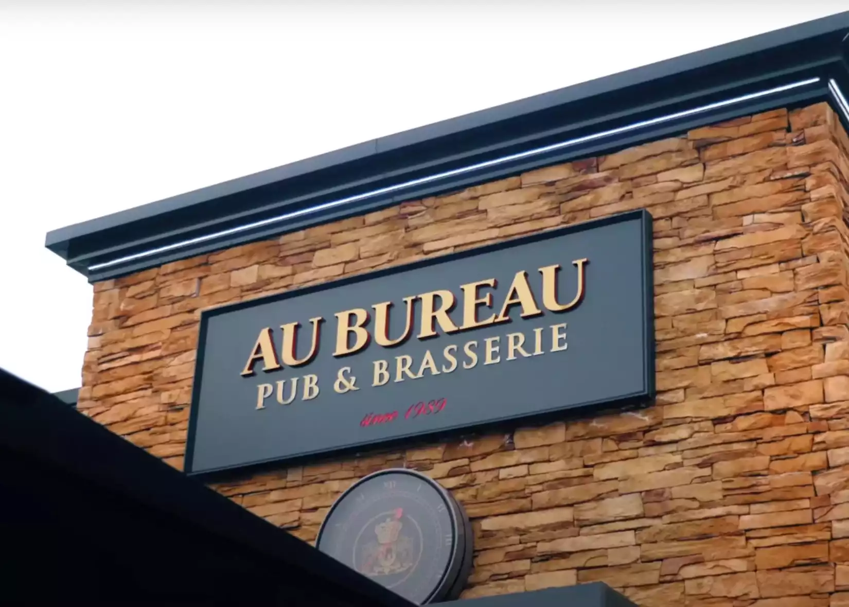 pub brasserie au bureau Alès commerce Gard nourriture restauration 