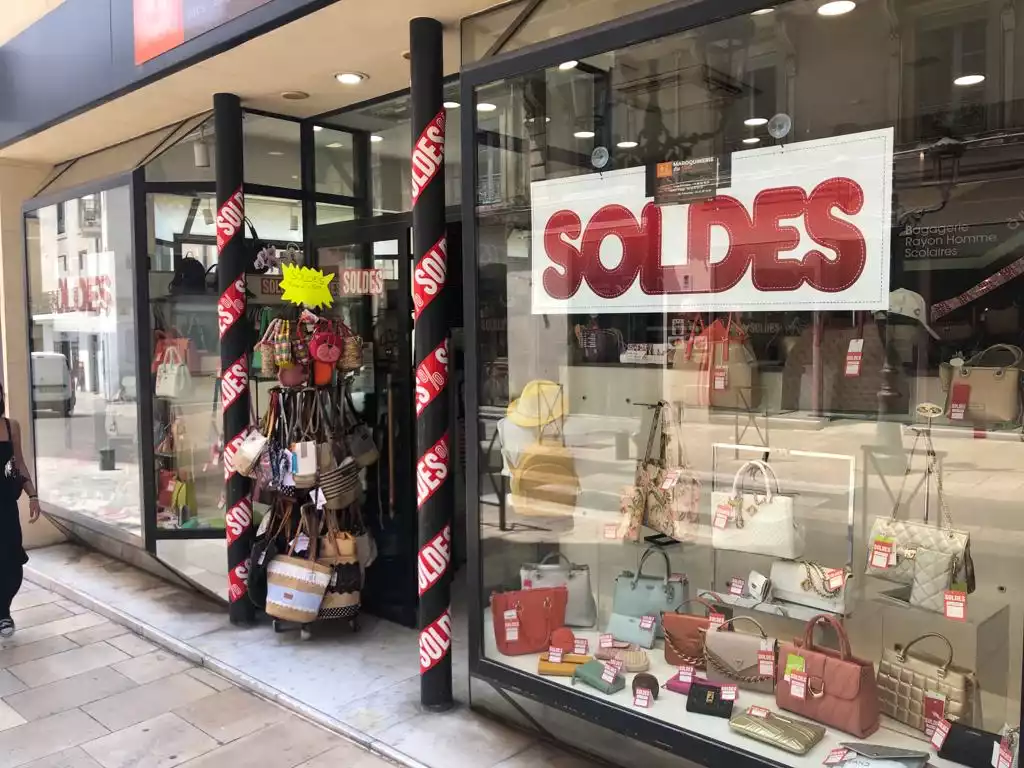 soldes été nîmes gard