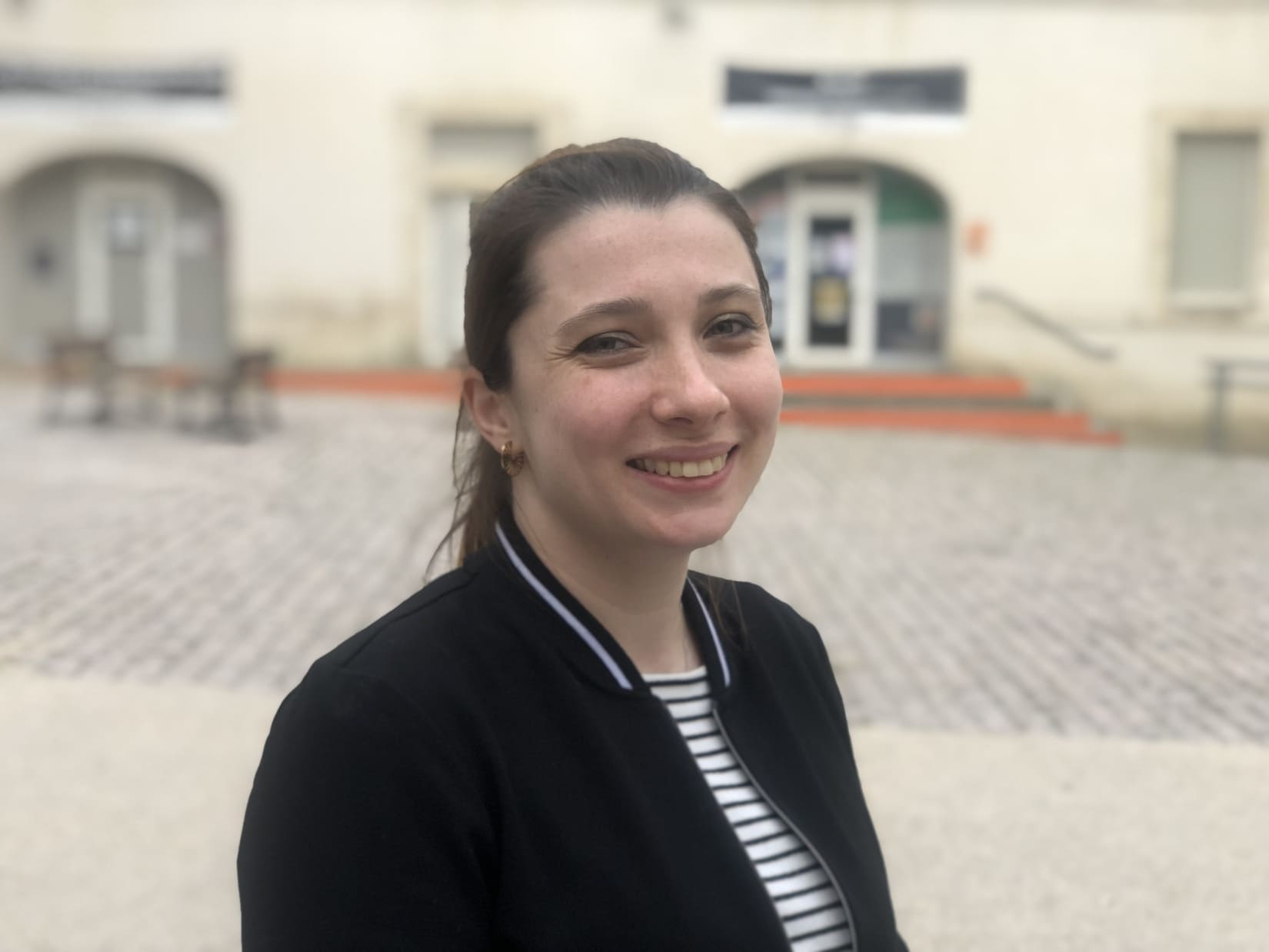 Sarah Le Vigouroux est maître de conférence HDR en psychologie, référente égalité homme-femme pour l’Université de Nîmes, et chargée de mission santé bien-être. Crédit photo GG