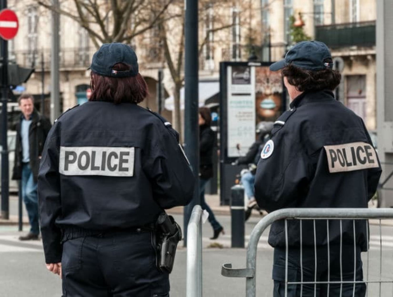 vitesse vehicules police interpellations fait divers depassement vitesse gard nimes